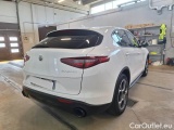  Alfa Romeo   STELVIO ALFA ROMEO / 2017 / 5P / SUV 2.2 TD 190 CV SPRINT AT8 Q4 #2
