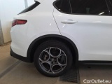  Alfa Romeo   STELVIO ALFA ROMEO / 2017 / 5P / SUV 2.2 TD 190 CV SPRINT AT8 Q4 #20
