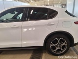  Alfa Romeo   STELVIO ALFA ROMEO / 2017 / 5P / SUV 2.2 TD 190 CV SPRINT AT8 Q4 #51