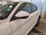  Alfa Romeo   STELVIO ALFA ROMEO / 2017 / 5P / SUV 2.2 TD 190 CV SPRINT AT8 Q4 #68