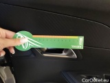  Peugeot  2008 PEUGEOT  / 2019 / 5P / CROSSOVER BLUEHDI 130 EAT8 ALLURE S/S AUT. #116