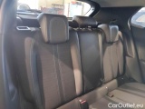 Peugeot  2008 PEUGEOT  / 2019 / 5P / CROSSOVER BLUEHDI 130 EAT8 ALLURE S/S AUT. #144