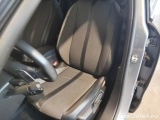  Peugeot  2008 PEUGEOT  / 2019 / 5P / CROSSOVER BLUEHDI 130 EAT8 ALLURE S/S AUT. #138