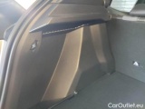  Peugeot  2008 PEUGEOT  / 2019 / 5P / CROSSOVER BLUEHDI 130 EAT8 ALLURE S/S AUT. #157