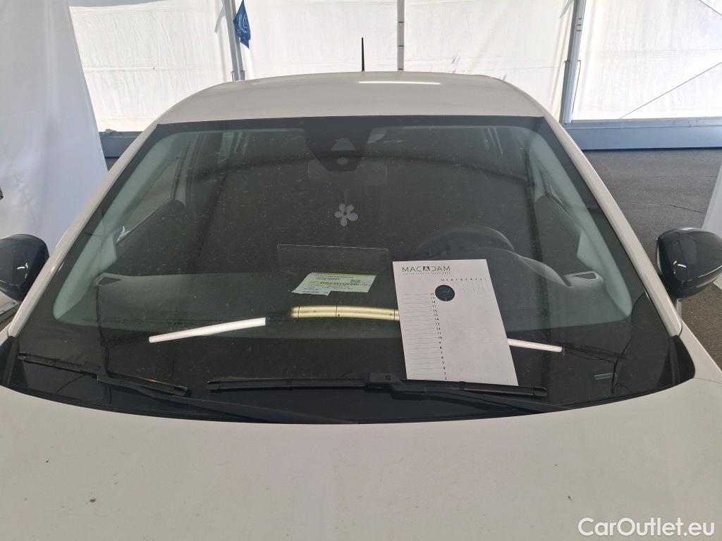  Peugeot  208  Active 1.2 PureTech 100CV BVM6 E6d #1