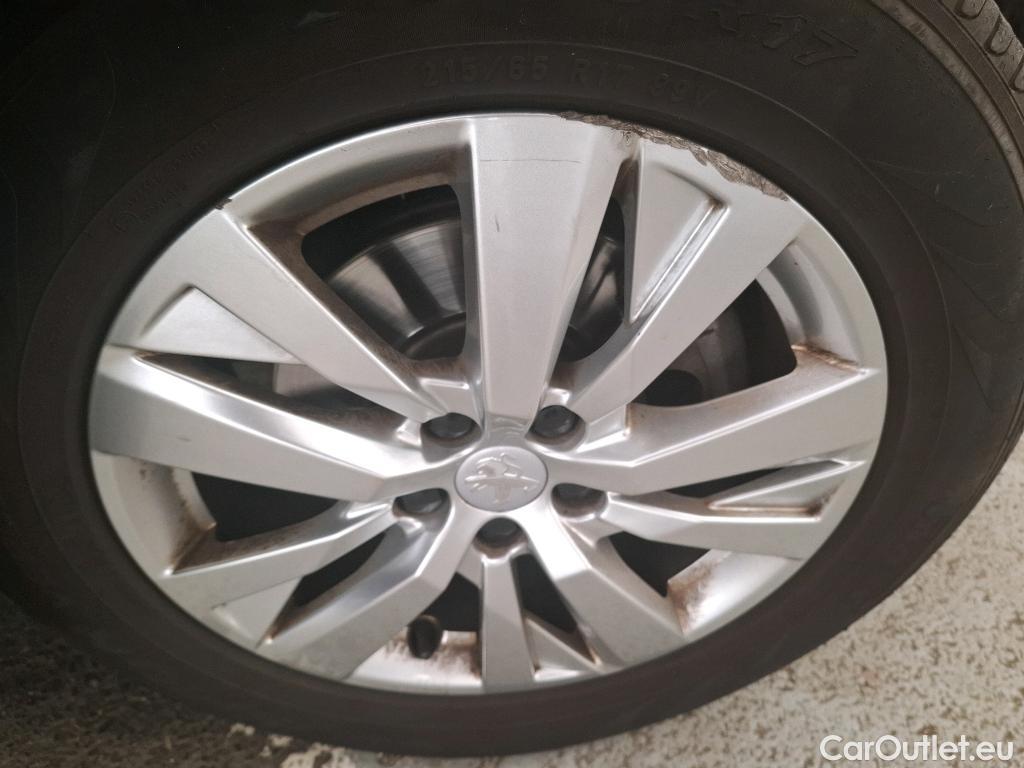  Peugeot  3008  Active Business 1.2 PureTech 130CV BVA8 E6d #2