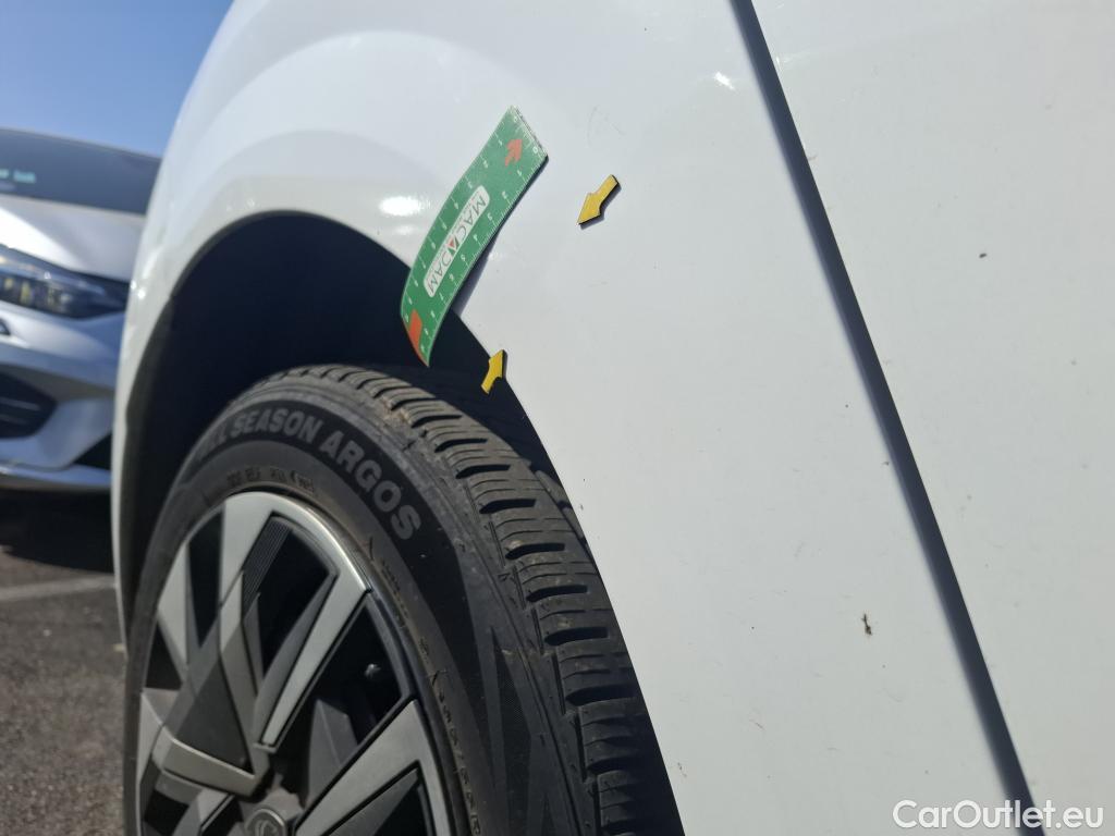  Peugeot  208  Active 1.2 PureTech 100CV BVM6 E6d #18