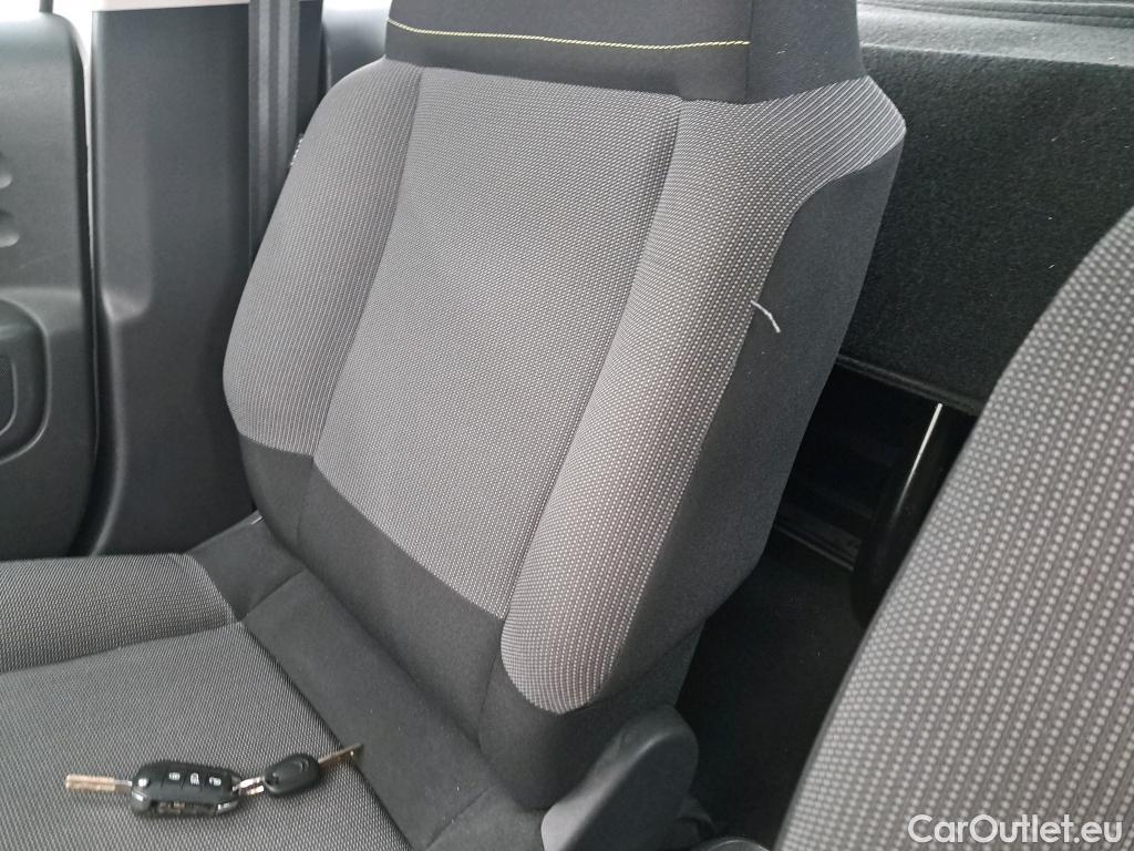  Citroen  C3  Société Feel 1.5 BlueHDI 100CV BVM5 E6dT #8