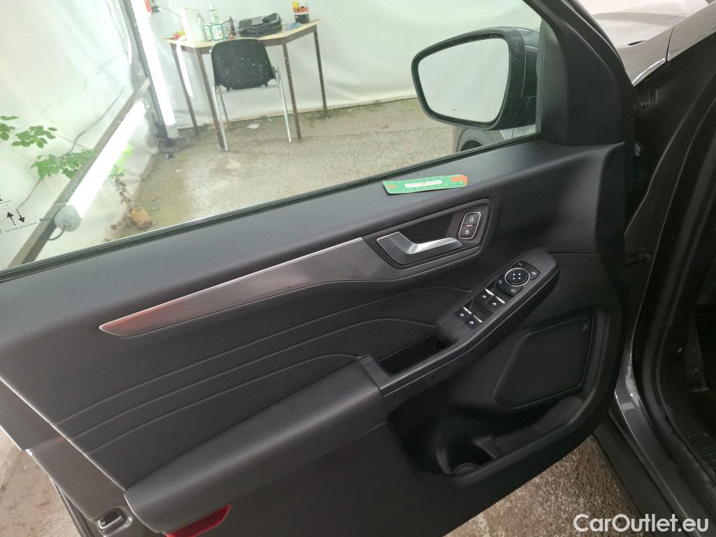 Ford  Kuga FORD  / 2019 / 5P / SUV 2.5 Dur 225 hybrid PHEV Pshift Titanium #6