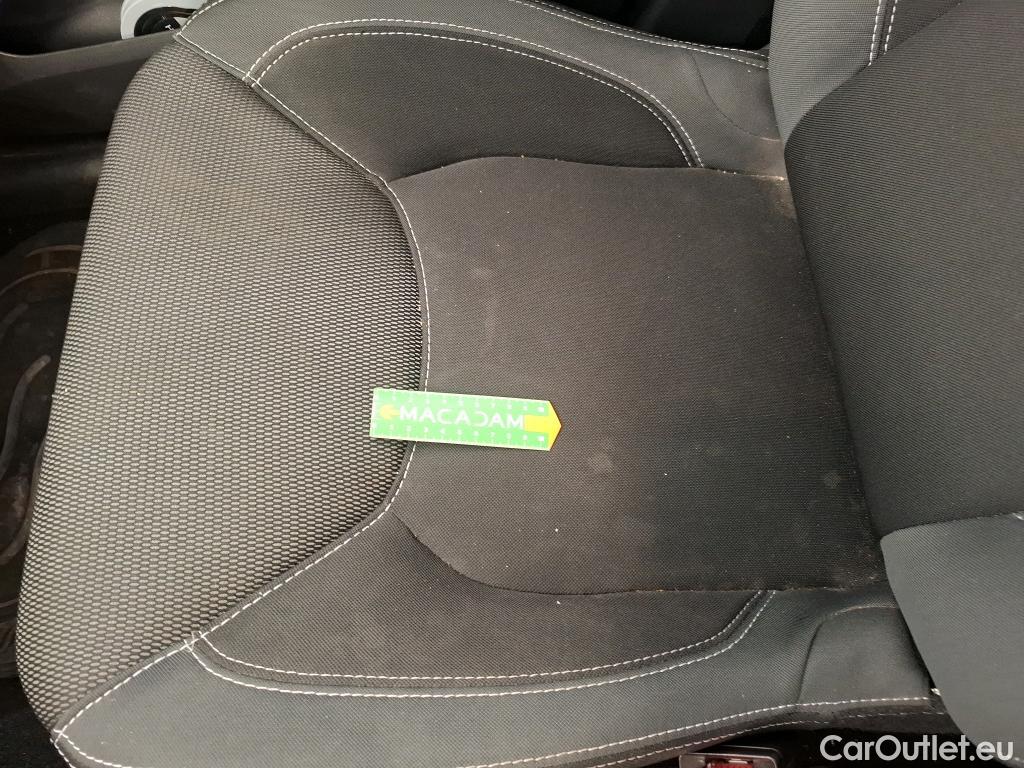  Renault  Clio  IV Business 0.9 TCe 90CV BVM5 E6 #30
