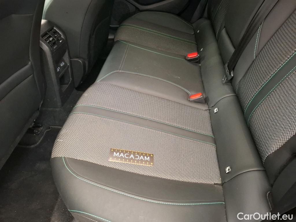  Peugeot  308  Allure Pack 1.2 PureTech 130CV BVA8 E6d #27