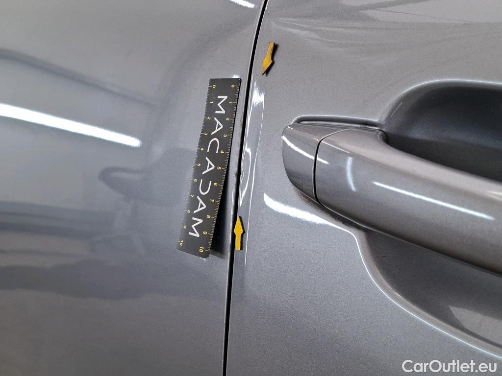  Citroen  C4  Berline Shine 1.2 PureTech 130CV BVA8 E6d #3