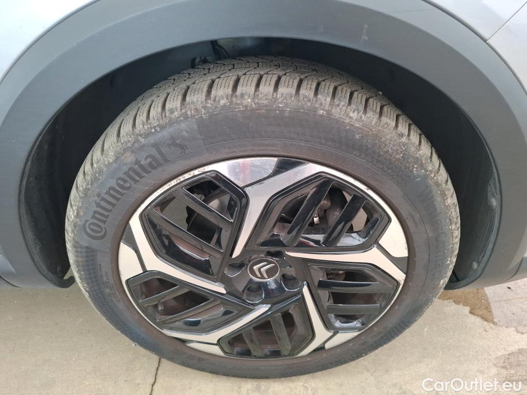  Citroen  C4  Berline Shine 1.2 PureTech 130CV BVA8 E6d #9
