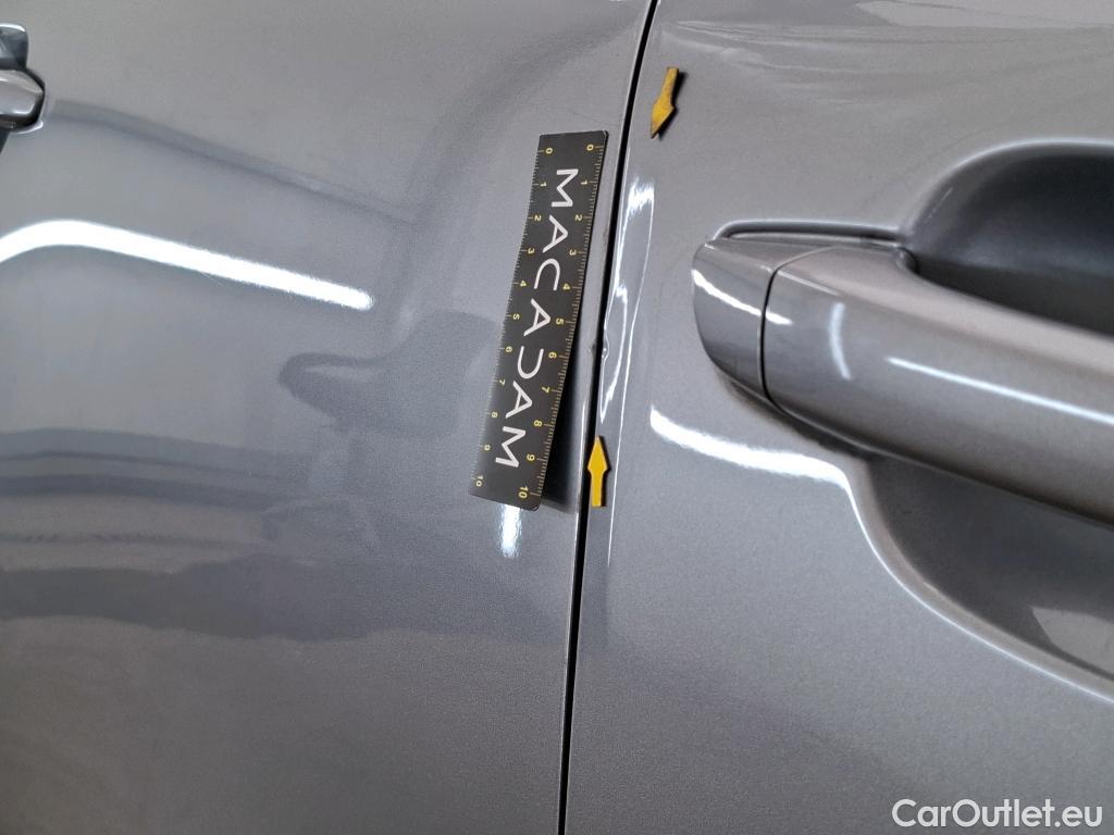  Citroen  C4  Berline Shine 1.2 PureTech 130CV BVA8 E6d #2