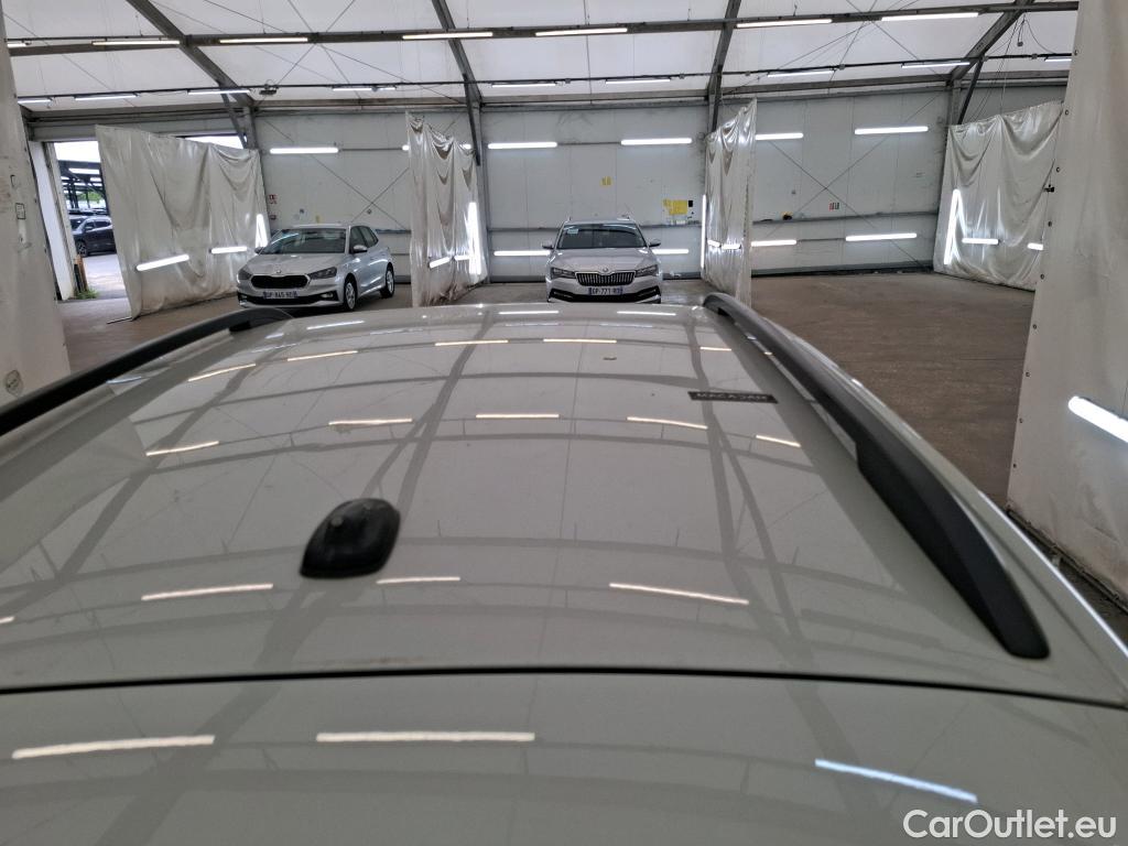  Volkswagen  T-CROSS VOLKSWAGEN  / 2018 / 5P / SUV 1.0 TSI 110ch Life Plus #1