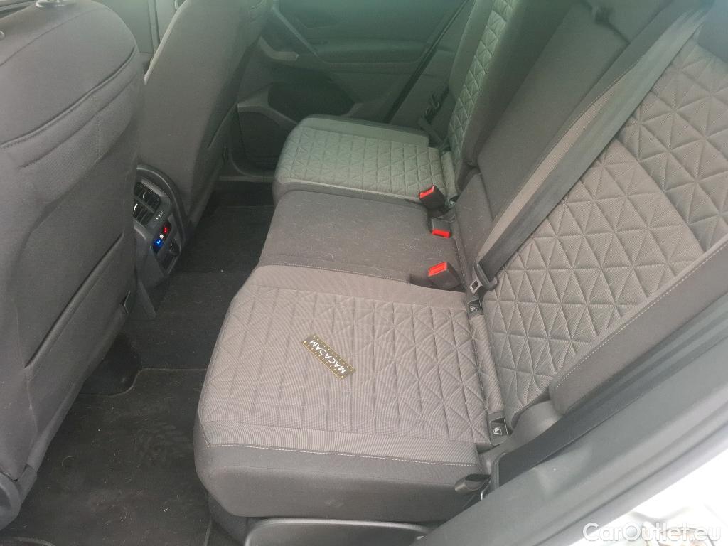  Volkswagen  Tiguan VOLKSWAGEN  / 2020 / 5P / SUV 2.0 TDI 150 DSG7 Life Business #7