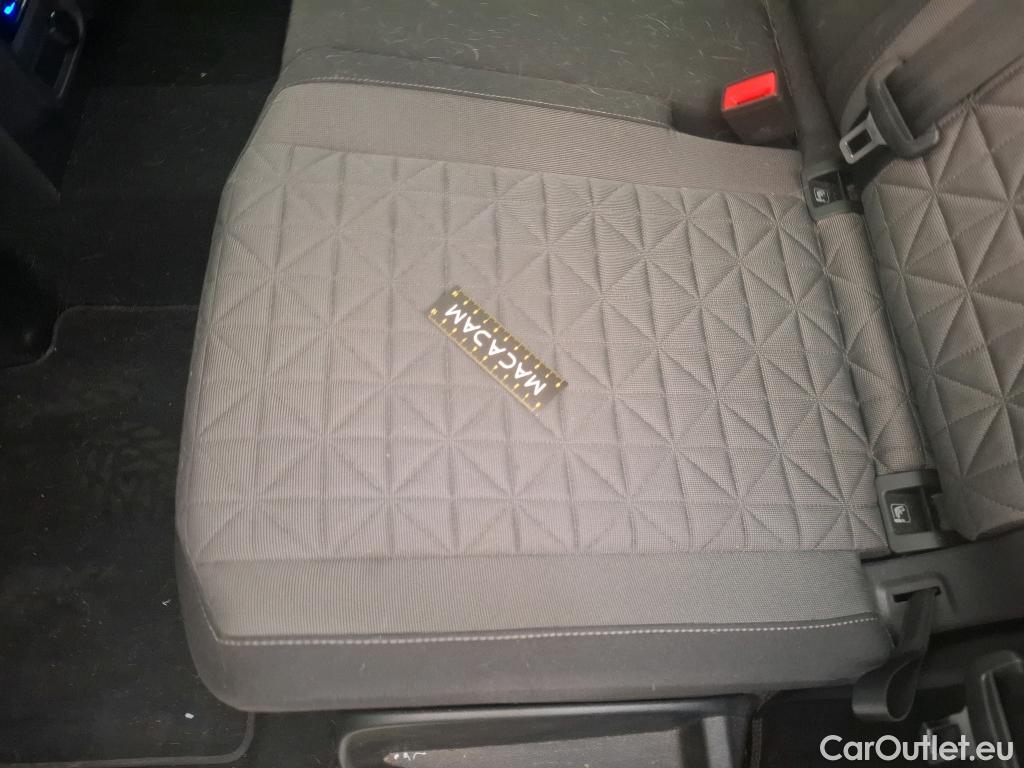  Volkswagen  Tiguan VOLKSWAGEN  / 2020 / 5P / SUV 2.0 TDI 150 DSG7 Life Business #8