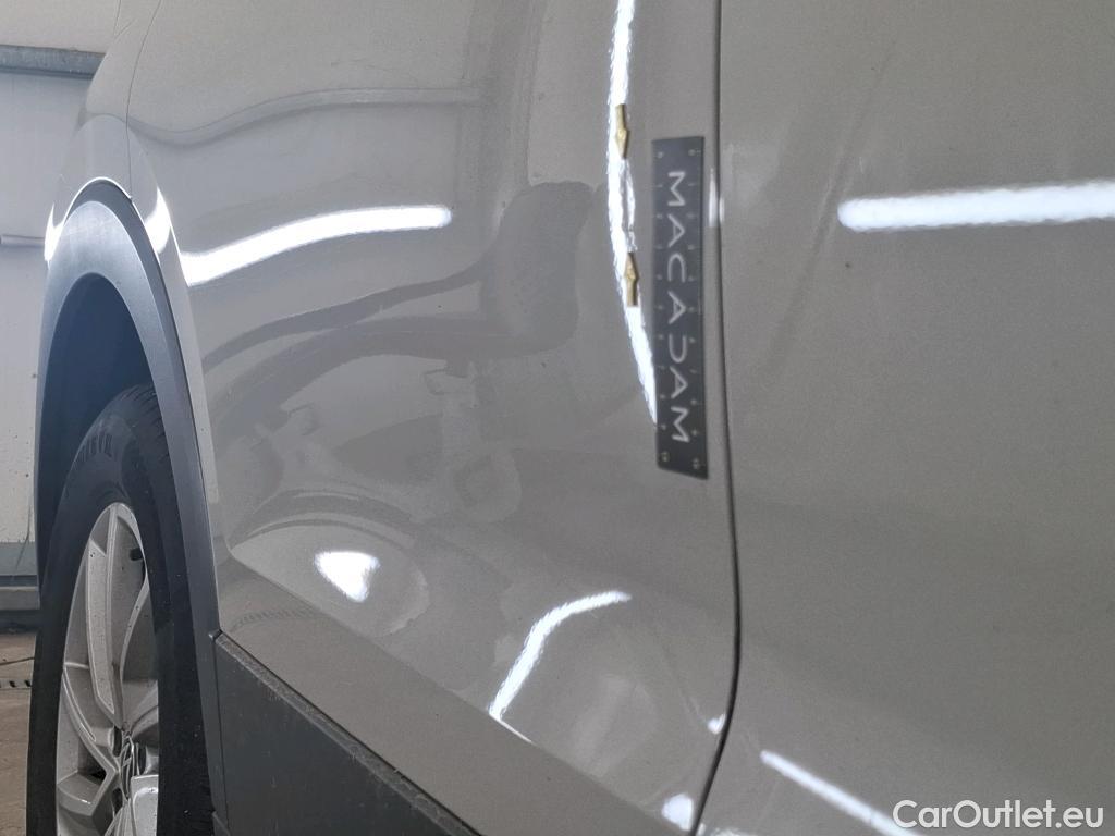  Volkswagen  T-CROSS VOLKSWAGEN  / 2018 / 5P / SUV 1.0 TSI 110ch Life Plus #44