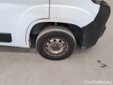  Peugeot  Boxer PEUGEOT  / 2023 / 4P / FURGONE 2.2 BLUEHDI 120 SeS 330 L2H2 #99