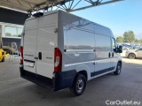  Peugeot  Boxer PEUGEOT  / 2023 / 4P / FURGONE 2.2 BLUEHDI 120 SeS 330 L2H2 #2