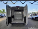  Peugeot  Boxer PEUGEOT  / 2023 / 4P / FURGONE 2.2 BLUEHDI 120 SeS 330 L2H2 #130