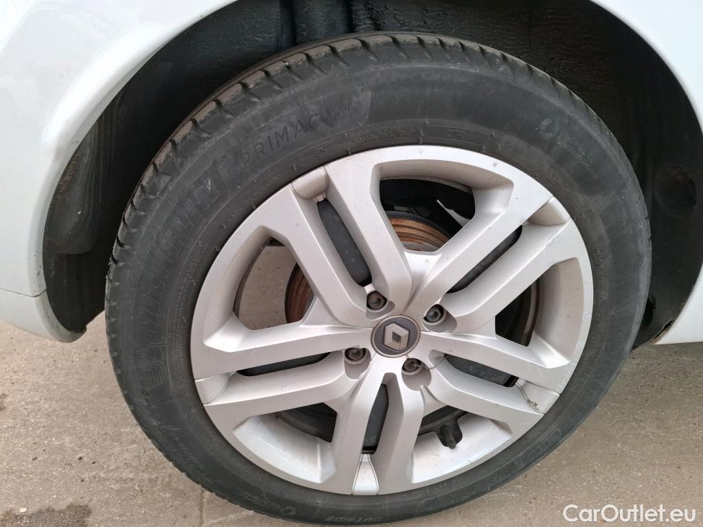  Renault  Clio  IV Business 0.9 TCe 90CV BVM5 E6 #4