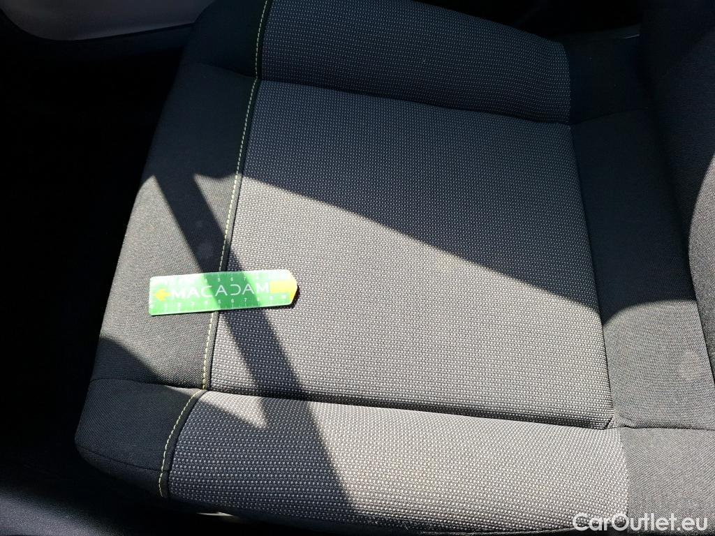  Citroen  C3  Live 1.2 PureTech 70CV BVM5 E6dT #45