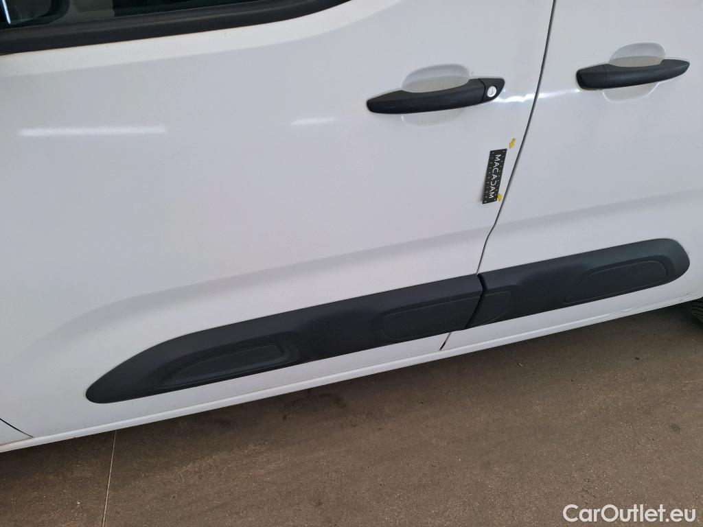  Citroen  Berlingo  Live M 1.2 PureTech 110CV BVM6 E6dT #26