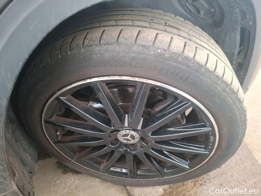  Mercedes  GLA MERCEDES-BENZ  / 2020 / 5P / SUV  220D AMG LINE 4MATIC DCT #14
