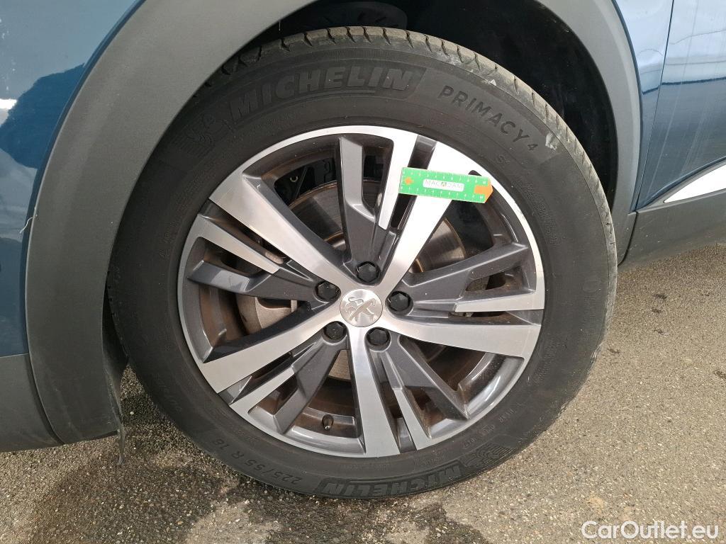 Peugeot  3008 PEUGEOT  / 2020 / 5P / SUV 1.6 HYBRID 225 E-EAT8 Allure Pack #21