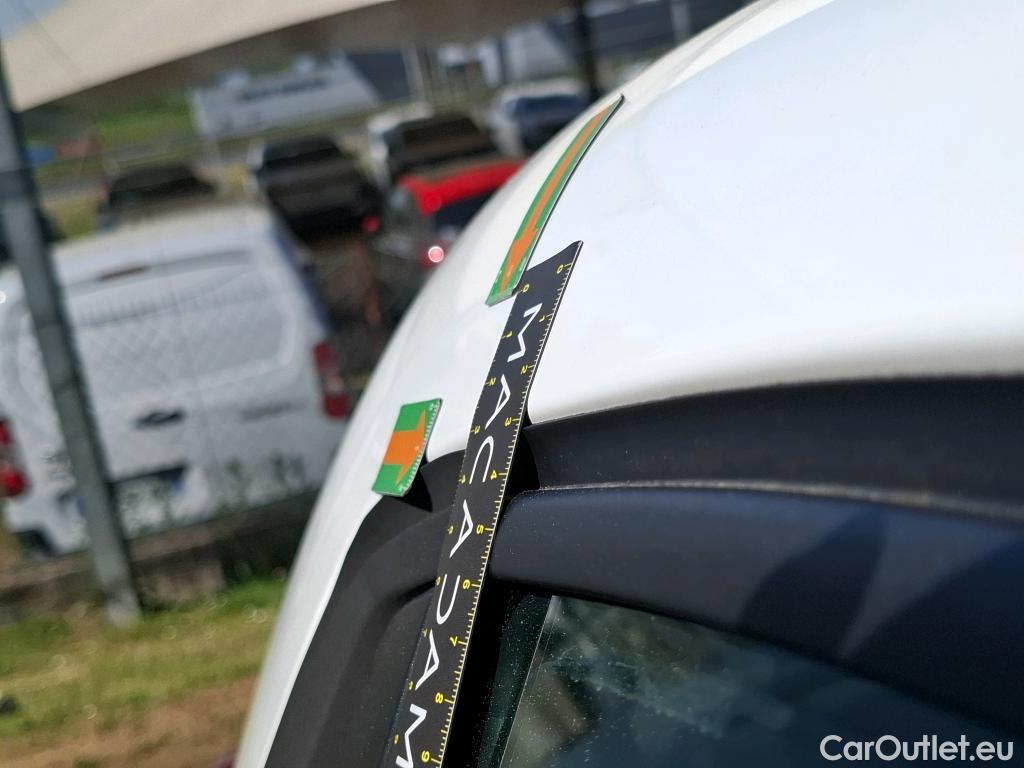  Citroen  C3  Live 1.2 PureTech 70CV BVM5 E6dT #40