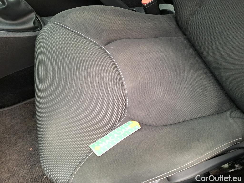  Renault  Clio  IV Business 0.9 TCe 90CV BVM5 E6 #14