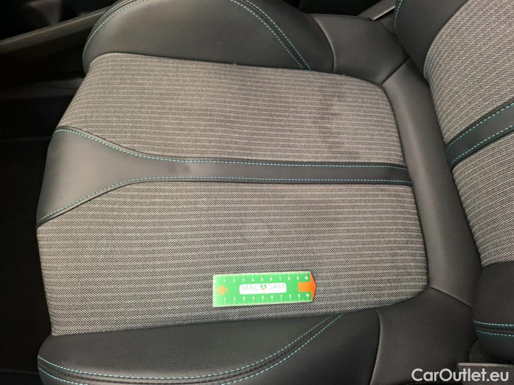  Peugeot  5008  Allure Pack 1.2 PureTech 130CV BVA8 7 Sieges E6d #20