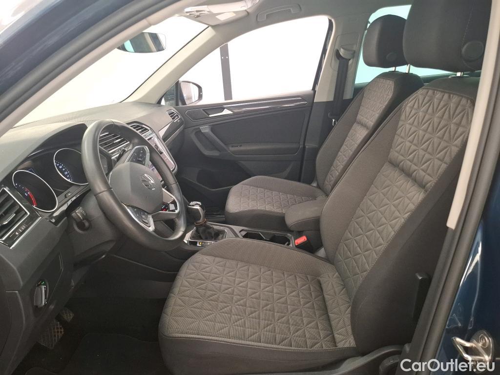  Volkswagen  Tiguan VOLKSWAGEN  / 2020 / 5P / SUV 2.0 TDI 150 DSG7 Life Business #15