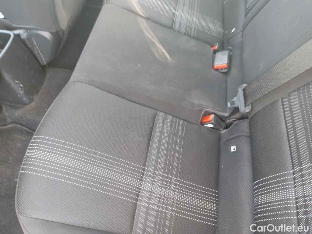  Hyundai  i20 HYUNDAI  / 2020 / 5P / berlina con portón 1.0 TGDI 74kW (100CV) 48V Essence #14
