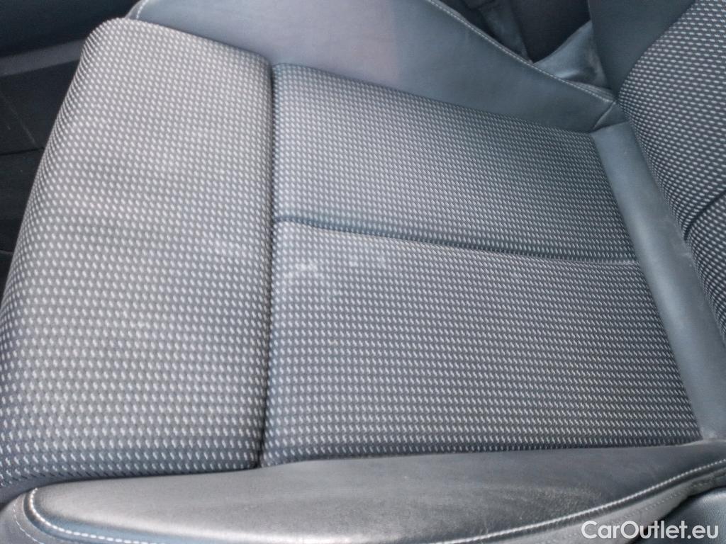  Audi  Q3 AUDI  Sportback / 2019 / 5P / todoterreno 45 TFSI e 180kW S tronic Black Line #13