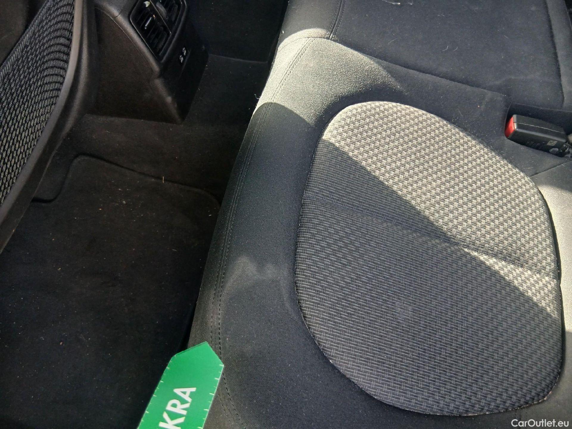  Bmw  X1 BMW  / 2019 / 5P / todoterreno sDrive18dA Corporate #15