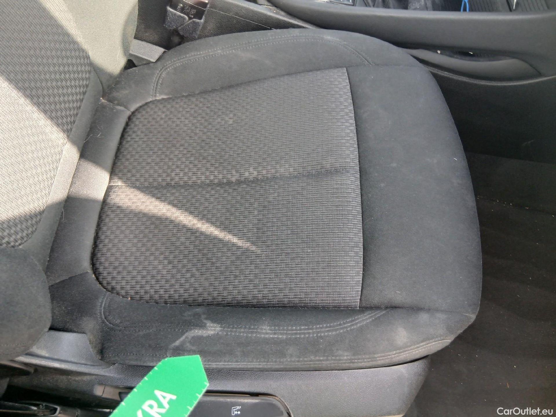  Bmw  X1 BMW  / 2019 / 5P / todoterreno sDrive18dA Corporate #16