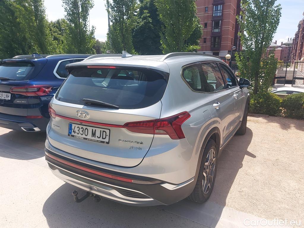  Hyundai  Santa Fe HYUNDAI  / 5P / 1.6 TGDi PHEV Maxx Auto 4x4 265 CV #17