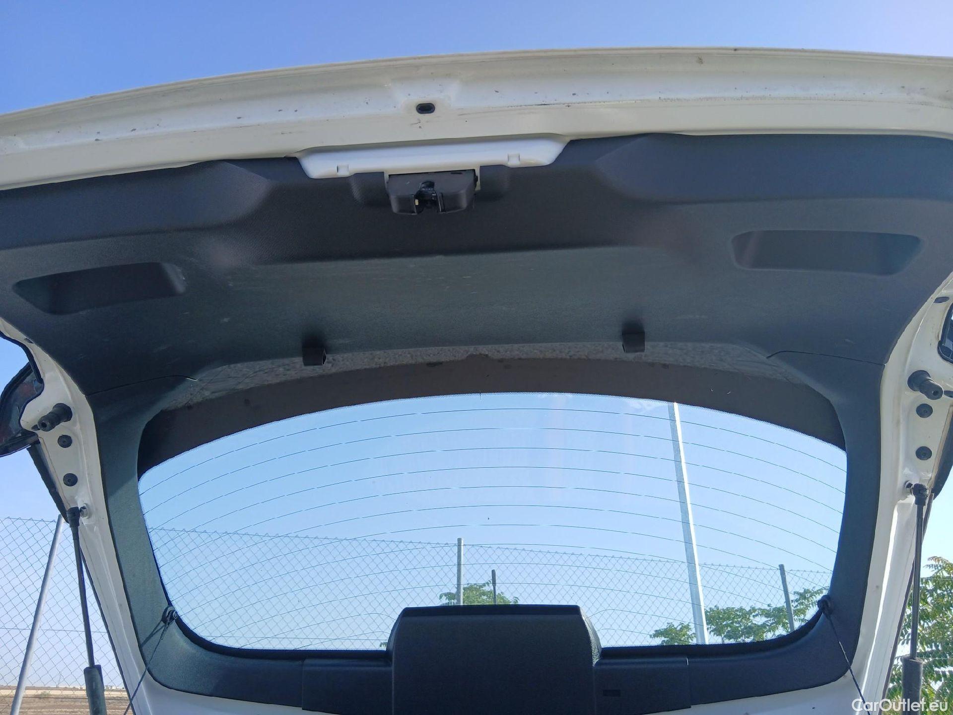  Citroen  C4 CITROEN  / 2020 / 5P / berlina con portón BlueHdi 110 S&S Live Pack #15