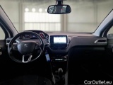  Peugeot  208 PEUGEOT  / 2015 / 5P / BERLINA ALLURE BLUEHDI 75CV #3
