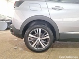  Peugeot  3008 PEUGEOT  / 2020 / 5P / SUV BLUEHDI 130 SeS ALLURE PACK #18