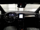  Volvo  XC 40 VOLVO XC40 / 2017 / 5P / SUV T3 AUTOMATICO MOMENTUM PRO #3