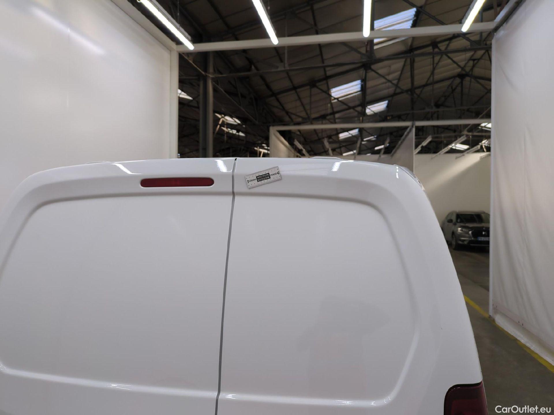  Citroen  Berlingo  Fourgon Club M 650 1.5 BlueHDi 100CV BVM5 E6dT #25