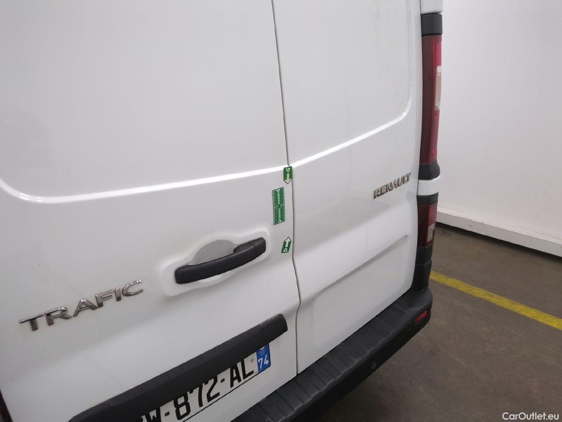  Renault  Trafic RENAULT  / 2021 / 4P / Fourgon tôlé FG GCF L2H1 3T Blue dCi 130 #109