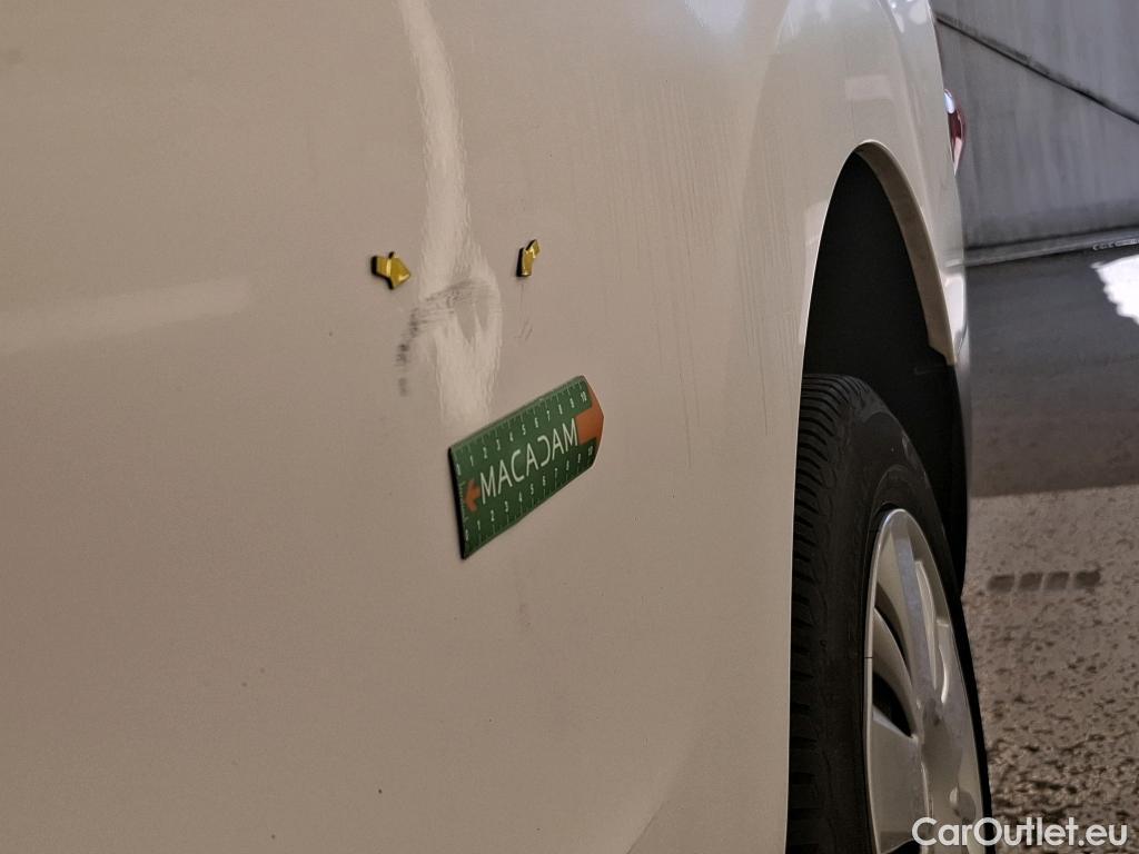  Nissan  NV200 NISSAN  VU 4p Fourgon 1 5L dCi 90ch Business #4