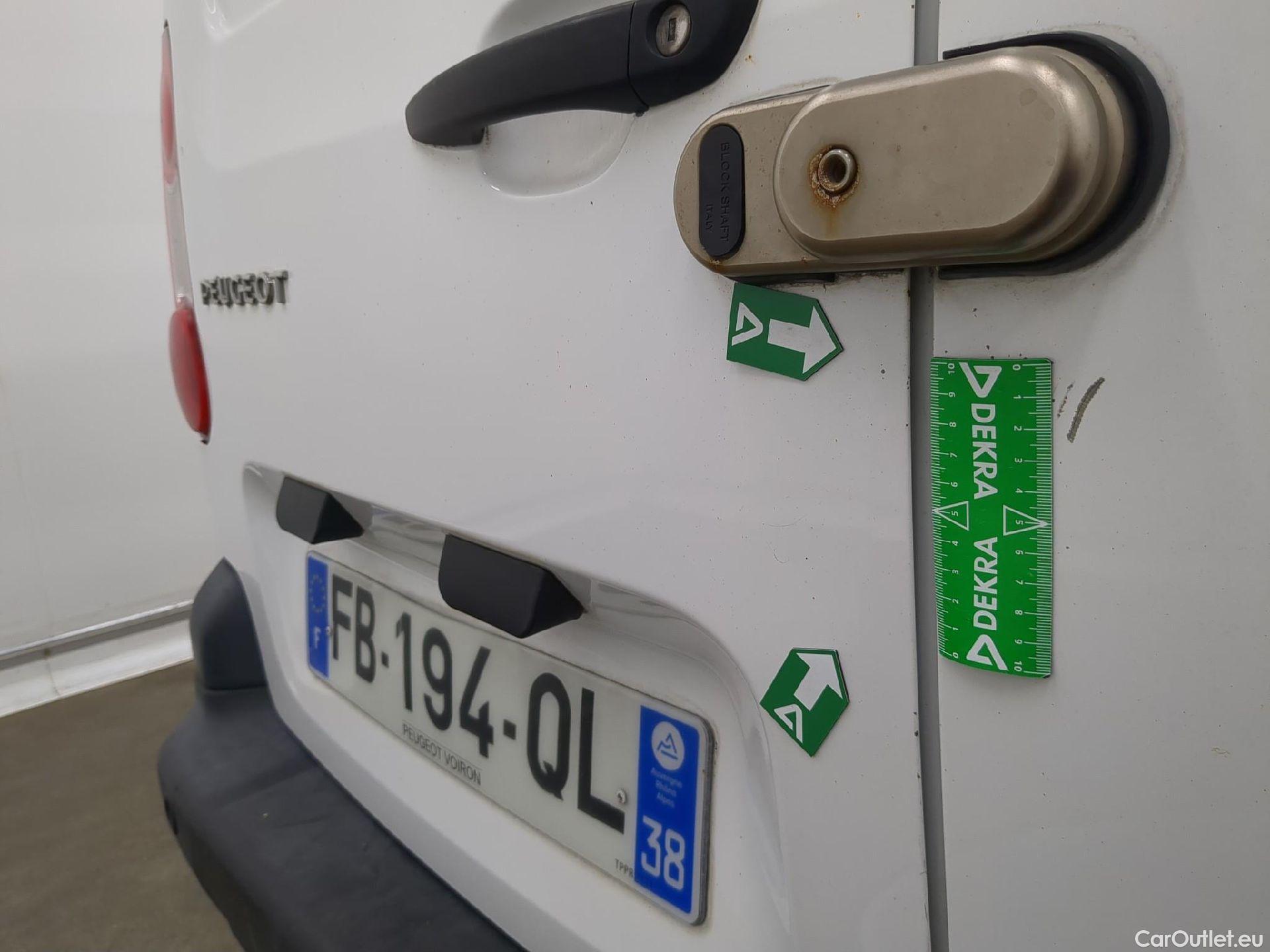 Peugeot  Partner  L1 Premium Pack 1.6 HDi 100CV BVM5 E6 #25