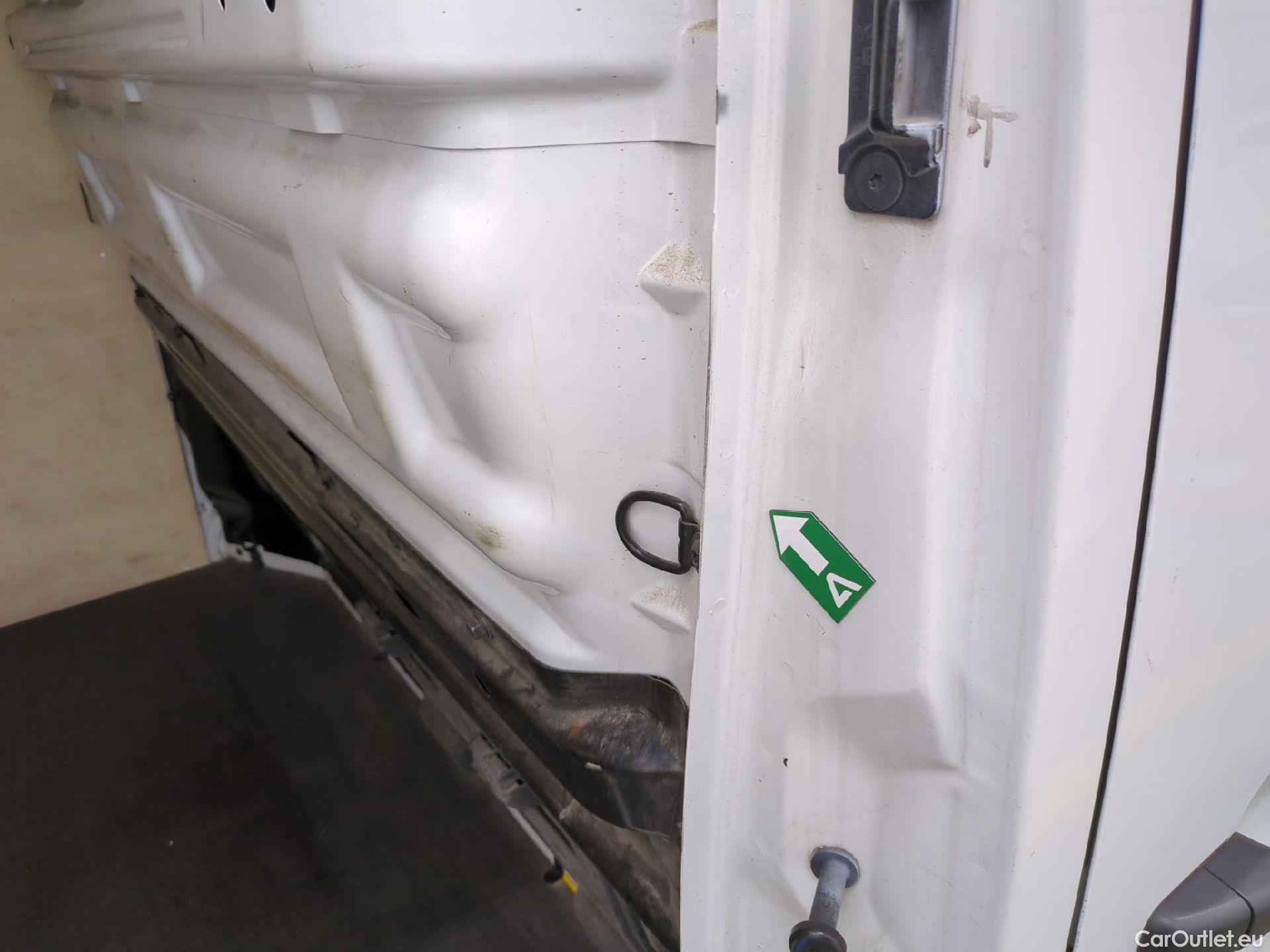  Renault  Trafic RENAULT  / 2021 / 4P / Fourgon tôlé FG GCF L2H1 3T Blue dCi 130 #10