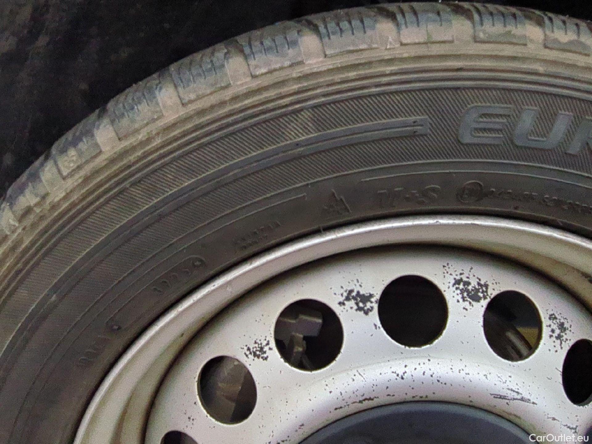  Peugeot  Expert  Fourgon Grip L2 2.0 HDi 120CV BVM6 E6dT #2