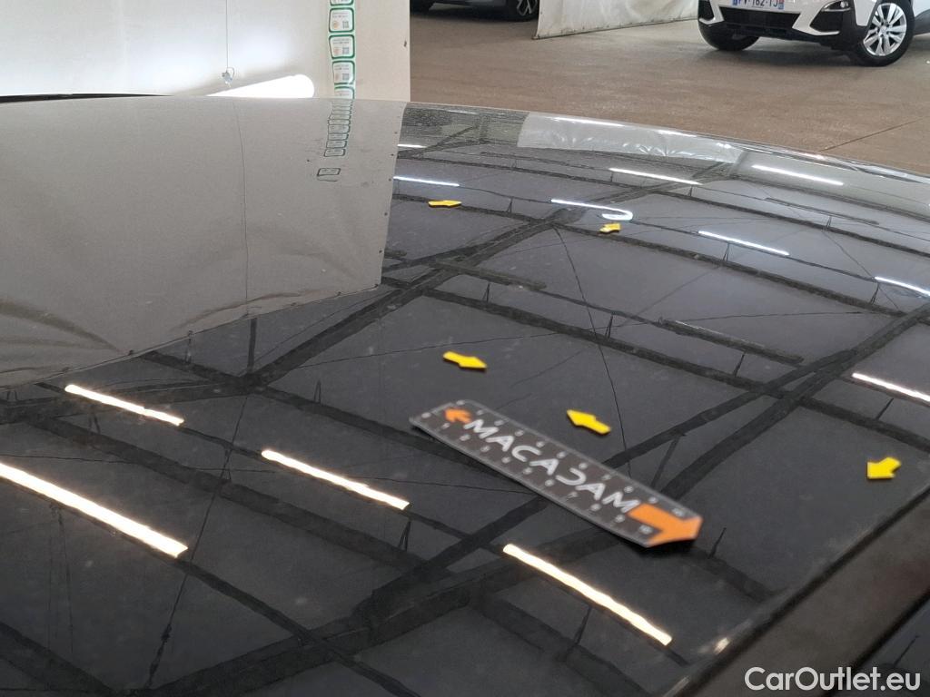 Bmw  Serie 1 BMW Série 1 / 2019 / 5P / Berline 116i Business Design #9